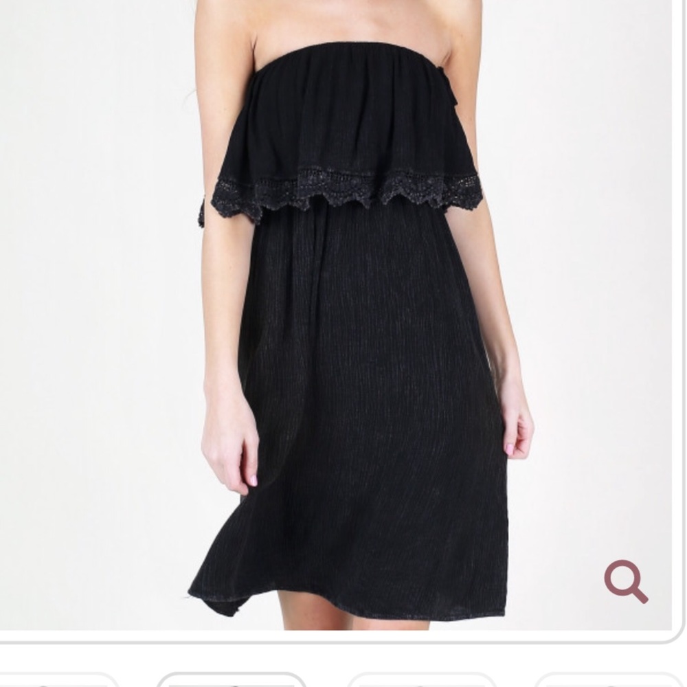NEW LISTING NWT Altar'd State strapless dress ❤️❤️